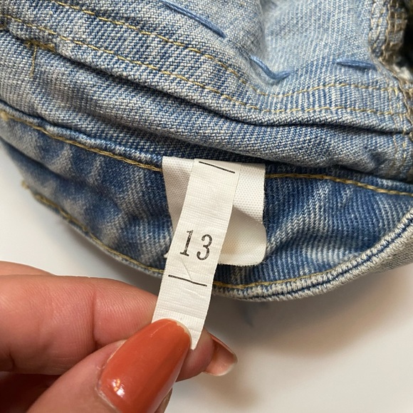 Tassel Inlaid Denim Shorts A-line Shorts Rhinestone Ostrich Feather Frayed - Picture 8 of 15